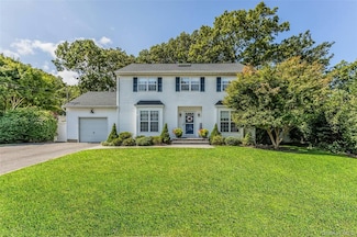 22 Washington Ave, Port Jefferson Station, NY 11776