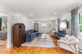 562 Canton St, Stoughton, MA 02072