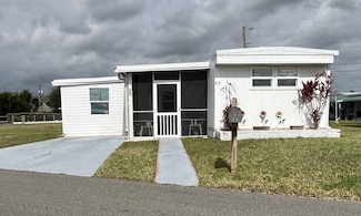 63 Violet Ln, Lakeland, FL 33815