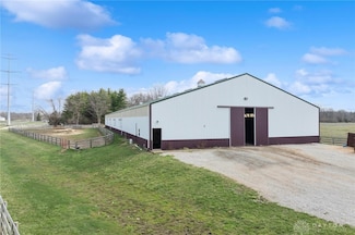 1679 Sutts Trail, Xenia, OH 45385