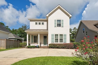 261 Westley Ct, Fairhope, AL 36532