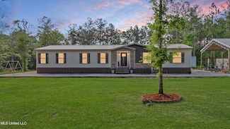 94 Saint Angelo Ln, Poplarville, MS 39470