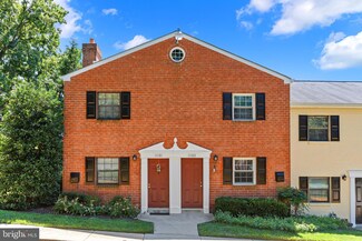 11103 Littlebrook Ln Unit 11103, Fairfax, VA 22030