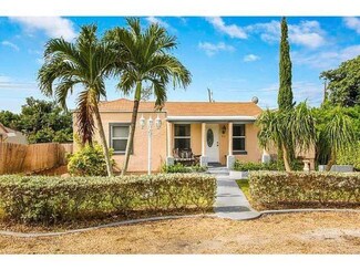 836 Ridgewood Dr, West Palm Beach, FL 33405