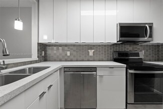 3586 N University Dr Unit U6, Coral Springs, FL 33065