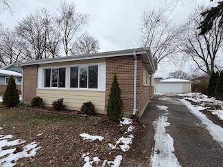 312 Illinois St, Park Forest, IL 60466