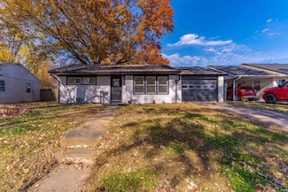 5024 Graham Ave, Evansville, IN 47715