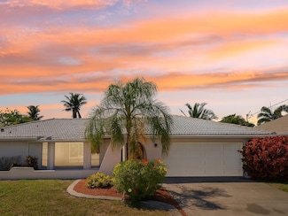 5208 SW 3rd Ave, Cape Coral, FL 33914