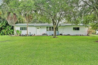 4830 SW 196th Ln, Southwest Ranches, FL 33332