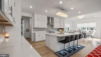 87 Aaron Truehart Way, Ewing Township, NJ 08560