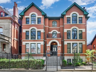 2119 W Evergreen Ave Unit 3W, Chicago, IL 60622