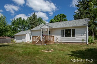 233 E William St, Hastings, MI 49058