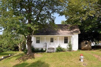 246 Watt St, Cooleemee, NC 27014