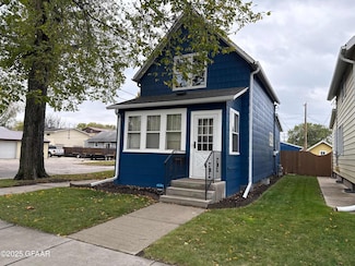 1201 University Ave, Grand Forks, ND 58203