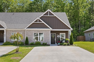 556 Bellingham Dr NE, Cleveland, TN 37312