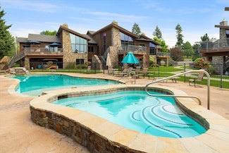 600 Grand Dr Unit 3, Bigfork, MT 59911