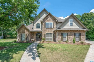 200 Creekwood Ct, Helena, AL 35080