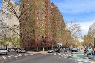 175 Willoughby St Unit 4J, Brooklyn, NY 11201