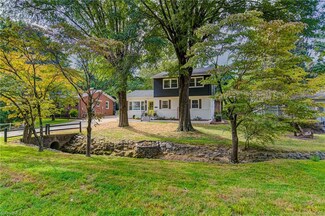 2350 Parkway Dr, Winston Salem, NC 27103