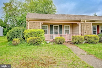 113 Huntington Dr, Southampton, NJ 08088