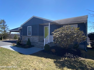 228 Brower Rd, Palatine Bridge, NY 13428