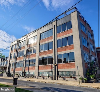 31 S Sterley St Unit 401, Shillington, PA 19607