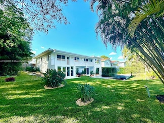 10361 NE 4th Ave, Miami Shores, FL 33138