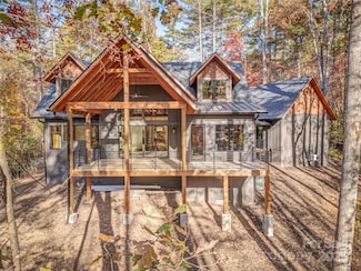 215 High Hemlock Trail, Brevard, NC 28712