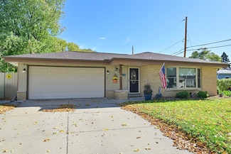 6228 S 26th St, Milwaukee, WI 53221