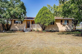 9300 Ronald Dr, Fort Worth, TX 76134