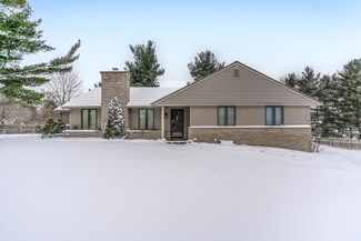 1089 N 10th St, Kalamazoo, MI 49009
