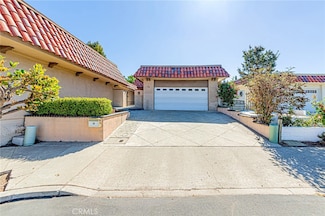 26 Seton Rd, Irvine, CA 92612