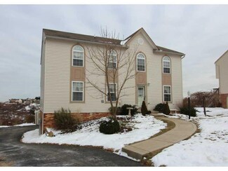 708 Woodbridge Dr, Oakdale, PA 15071