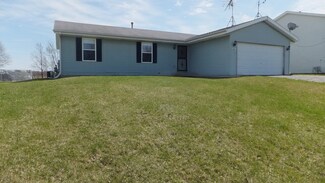 185 Rainbow Dr, Capron, IL 61012