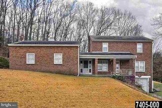 1935 Glen Rock Rd, Glen Rock, PA 17327