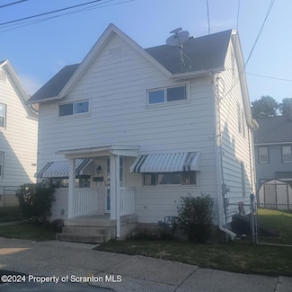 606 Smith St, Scranton, PA 18504