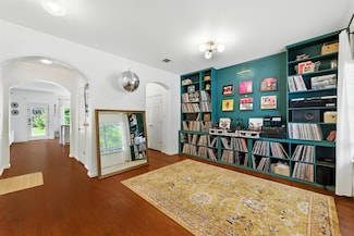 2108 Charlotte Estates Dr, Austin, TX 78744