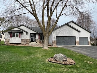 20911 Jameswood Ct, Lakeville, MN 55044
