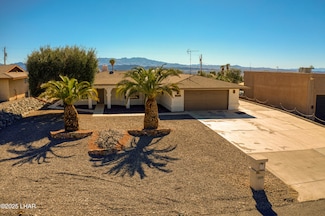 2320 Tigertail Dr, Lake Havasu City, AZ 86403