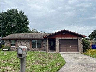 1085 N 12th St, Eagle Lake, FL 33839