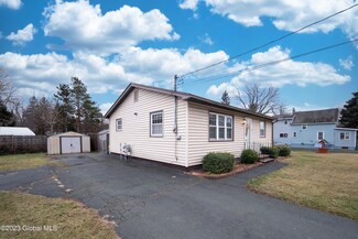 1062 2nd Ave, Troy, NY 12182