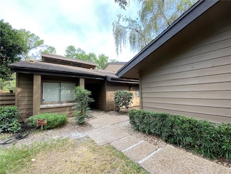 2767 Ringwood Meadow Unit 3, Sarasota, FL 34235