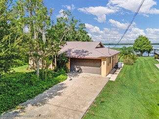 2926 Oak Beach Blvd, Sebring, FL 33875