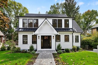 458 Pleasant St, Belmont, MA 02478