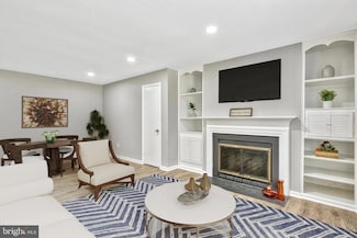 5937 First Landing Way, Burke, VA 22015
