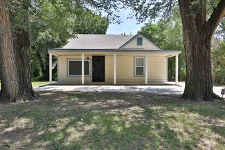 3052 N Wellington Place, Wichita, KS 67204