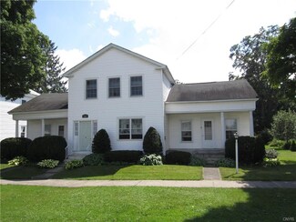 1660 Cortland St, de Ruyter, NY 13052