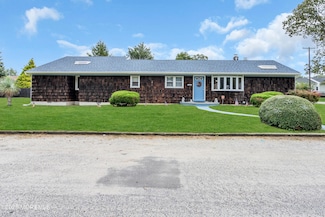 453 Leeward Ave, Beachwood, NJ 08722