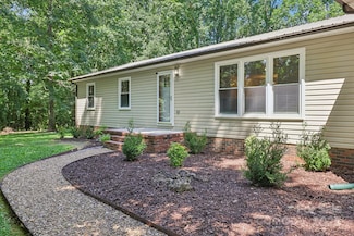 119 Legacy Ln, Harmony, NC 28634