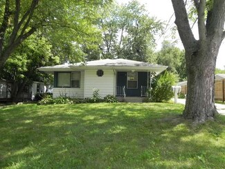 1824 Ridgeland Rd, Rockford, IL 61108